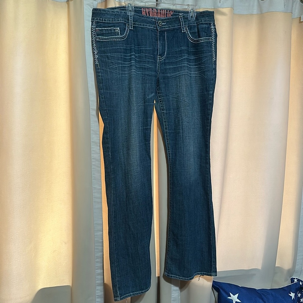 Hydraulic slim boot cut